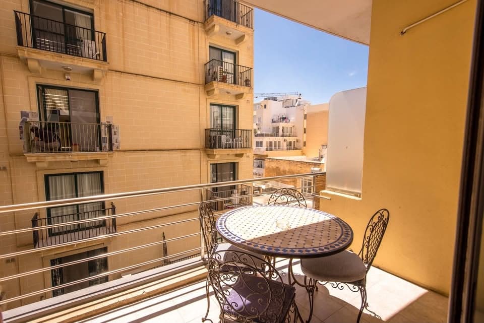 Apartment in Sliema - 4
