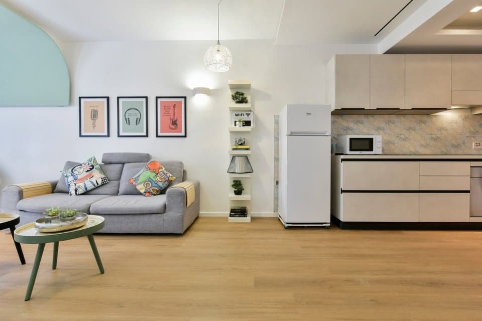 Apartment 1 bed 1 bath - 3