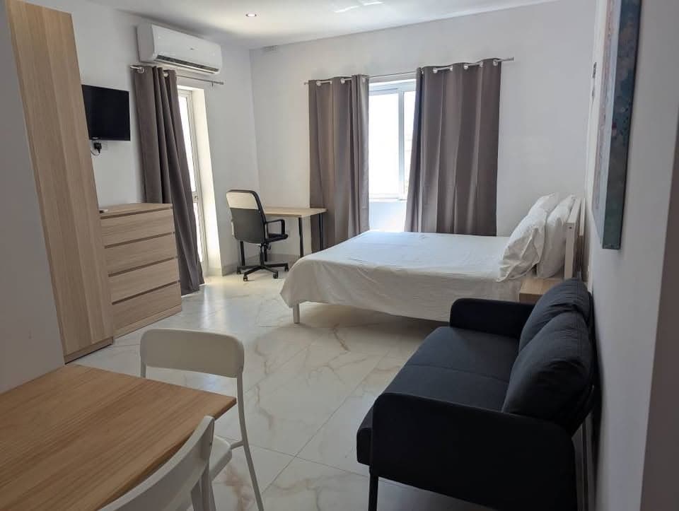 Private Room in Swieqi - 4